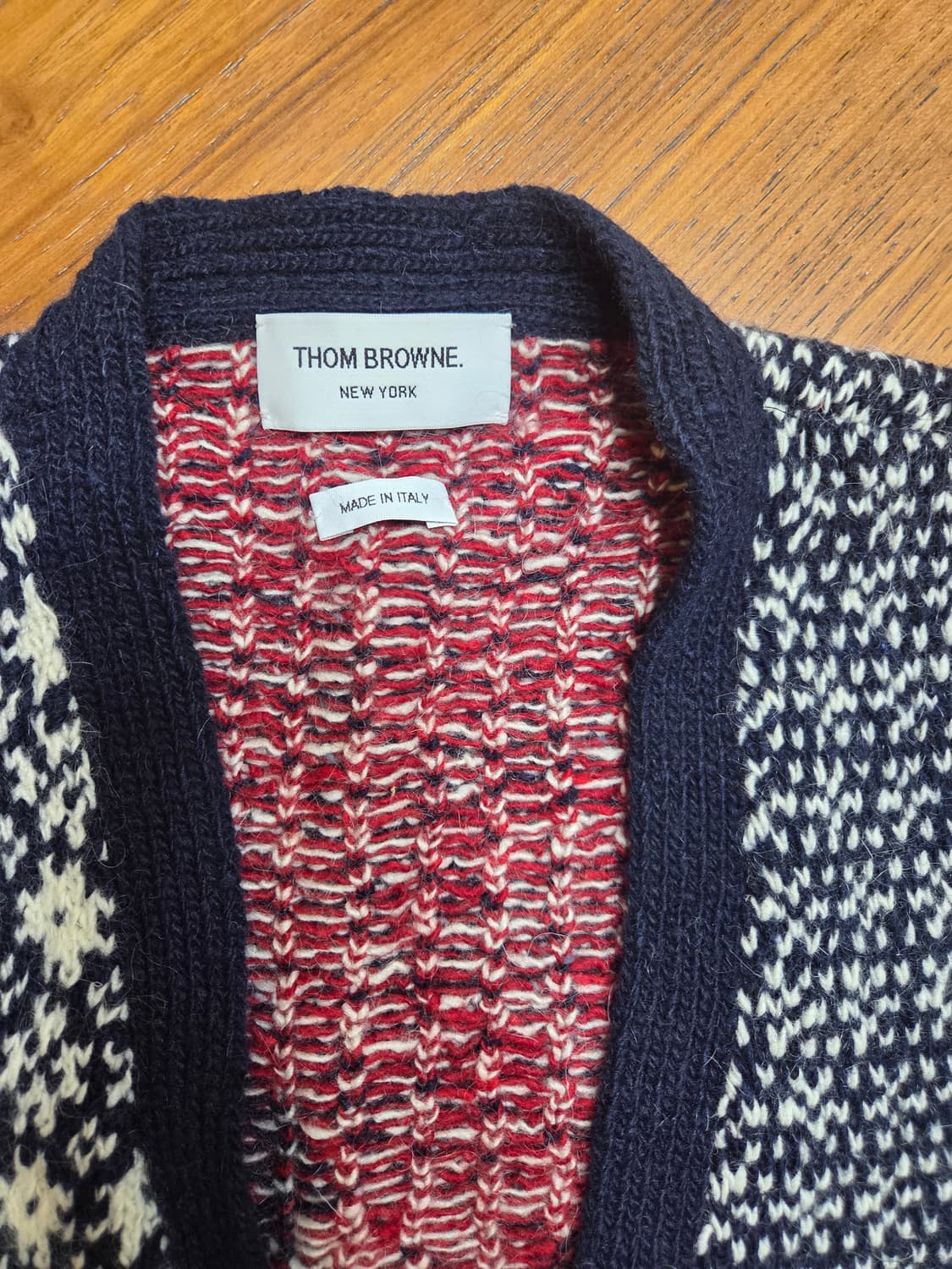 톰브라운 페어아일 니트 가디건 상품이미지2