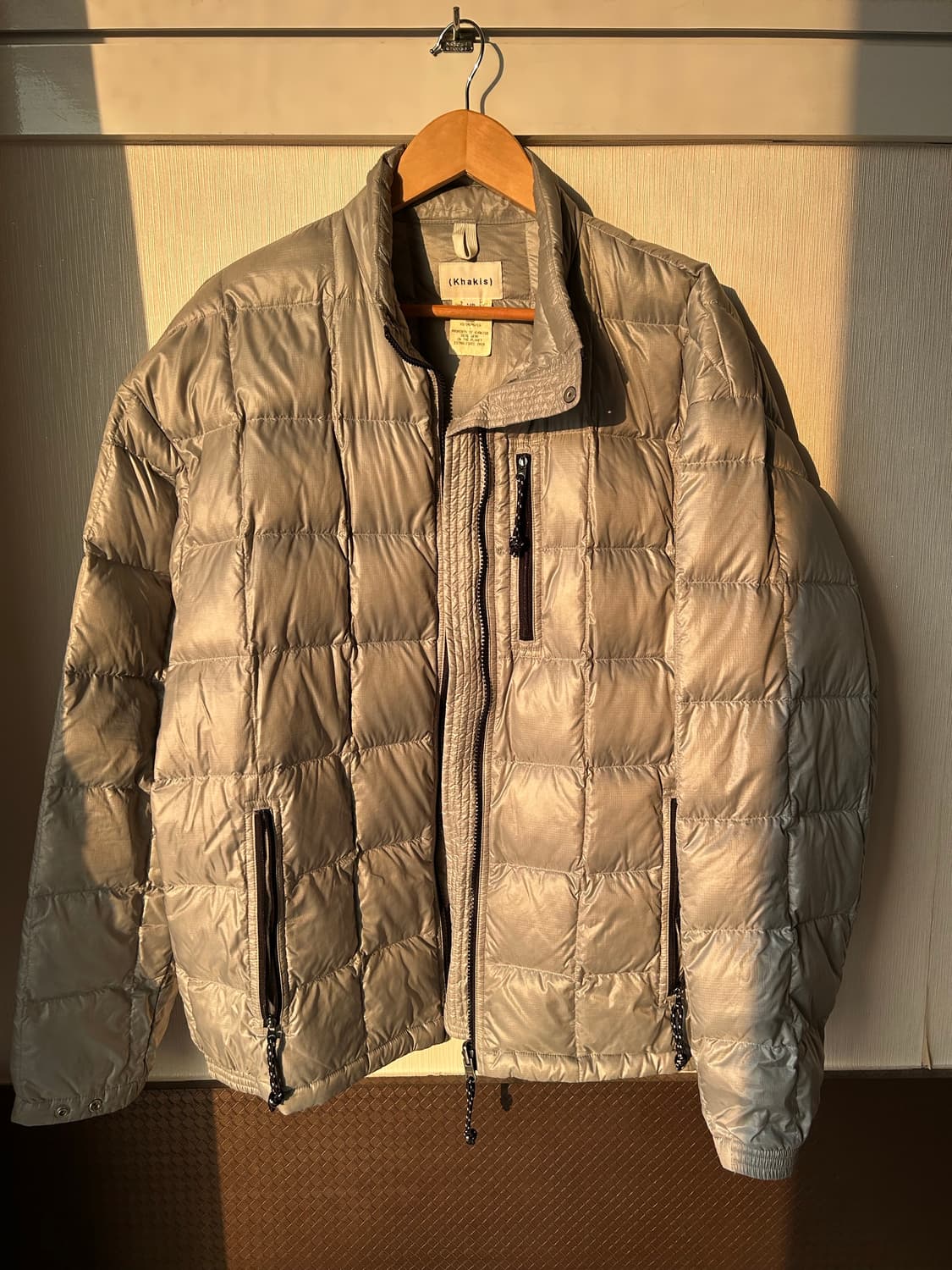 카키스 경량패딩 라지 사이즈 상품이미지1