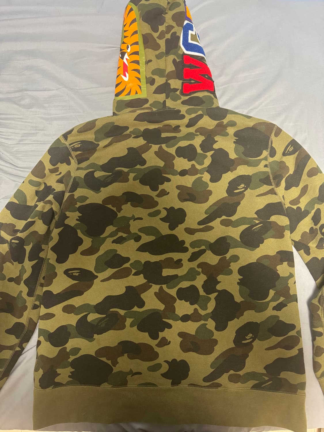 베이프 카모 샤크 풀집업 후드 상품이미지3