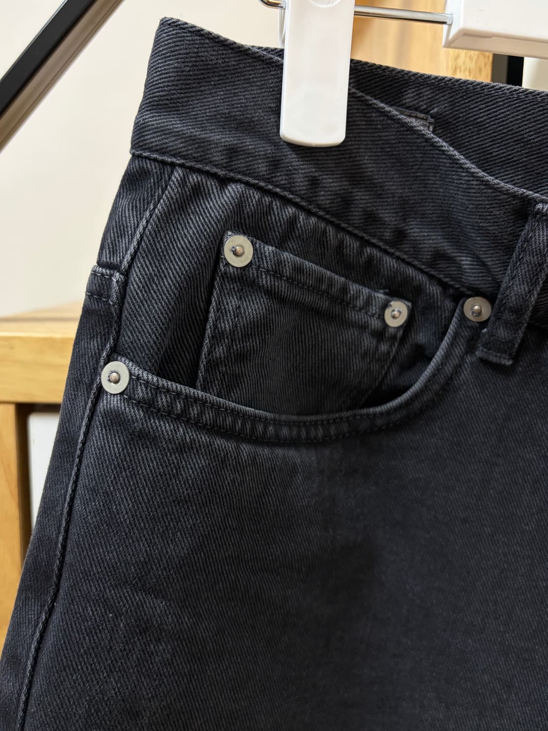 에잇디비전 워시드 블랙 팬츠 - 세미 플레어 핏 상품이미지4