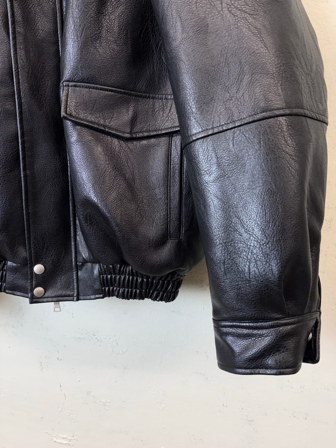 라퍼지스토어 히든 레더 무스탕 봄버 자켓 상품이미지3