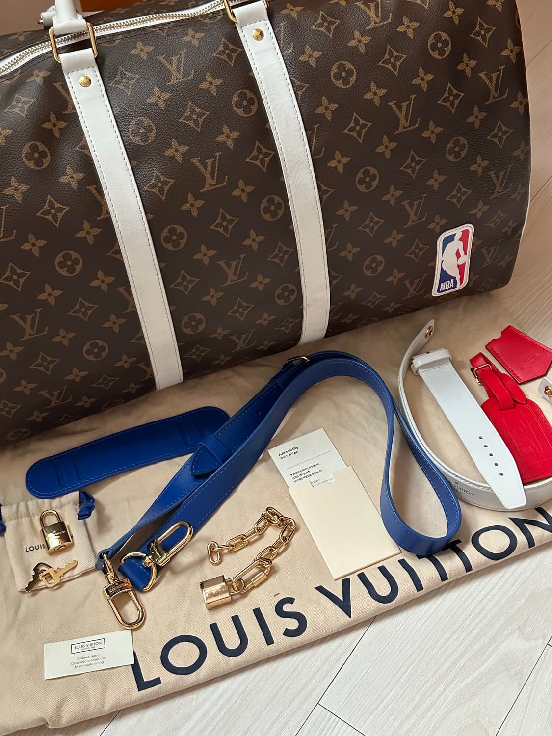 루이비통 x NBA 콜라보 키폴 55 국내판 상품이미지4