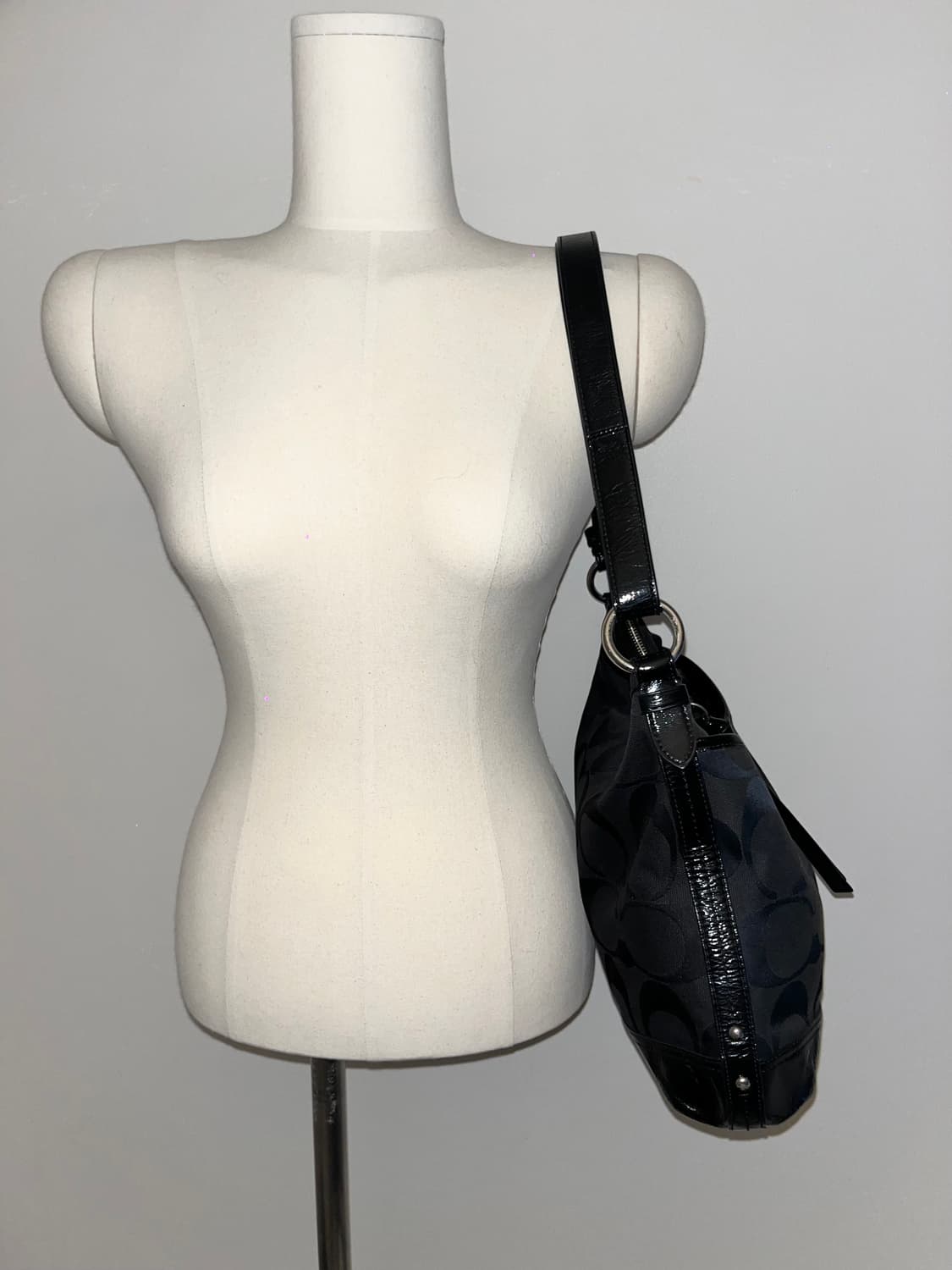 Coach allblack shoulder bag 상품이미지5