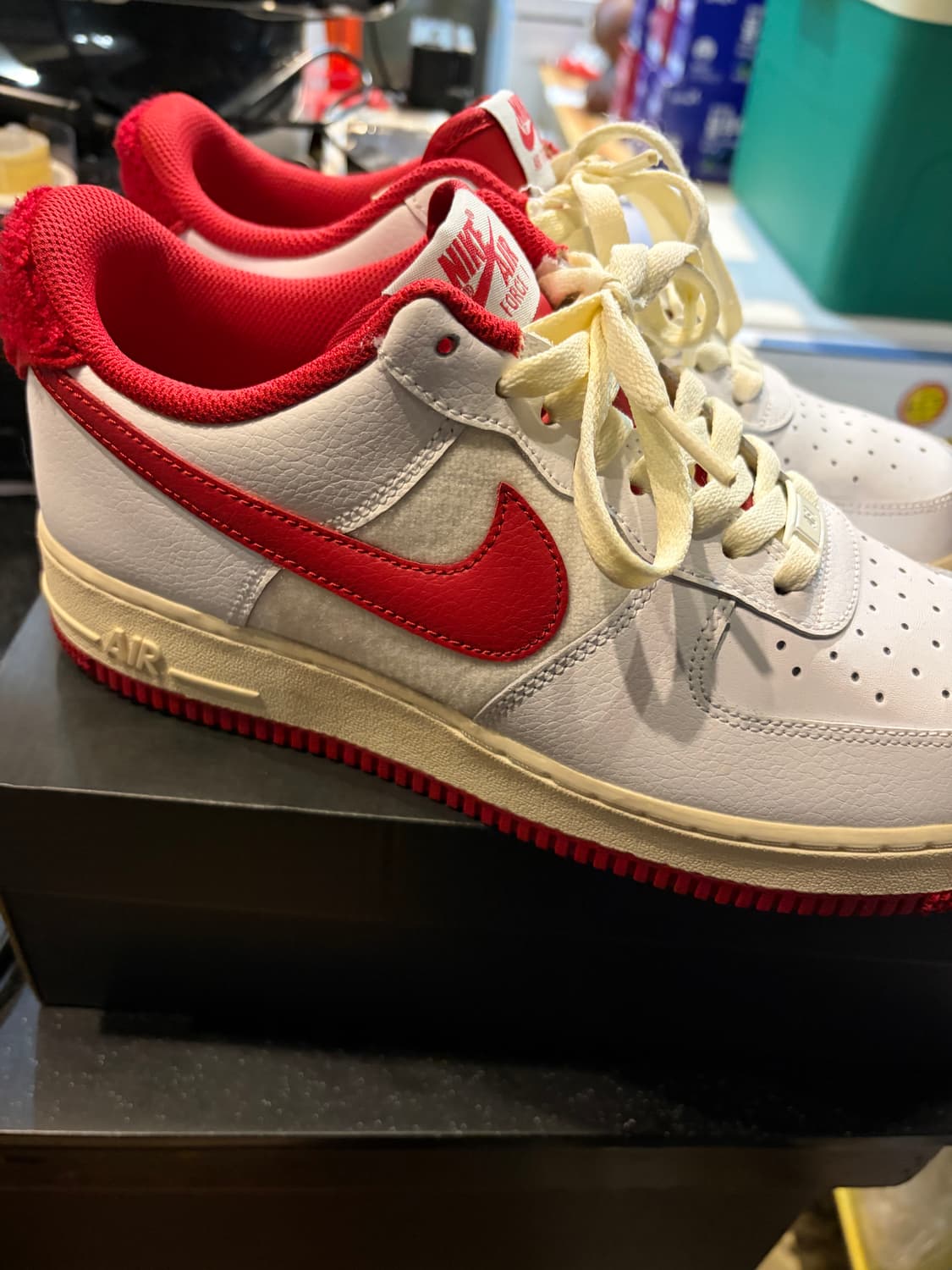 나이키 에어포스  07 LV8 화이트 짐레드  265 상품이미지5