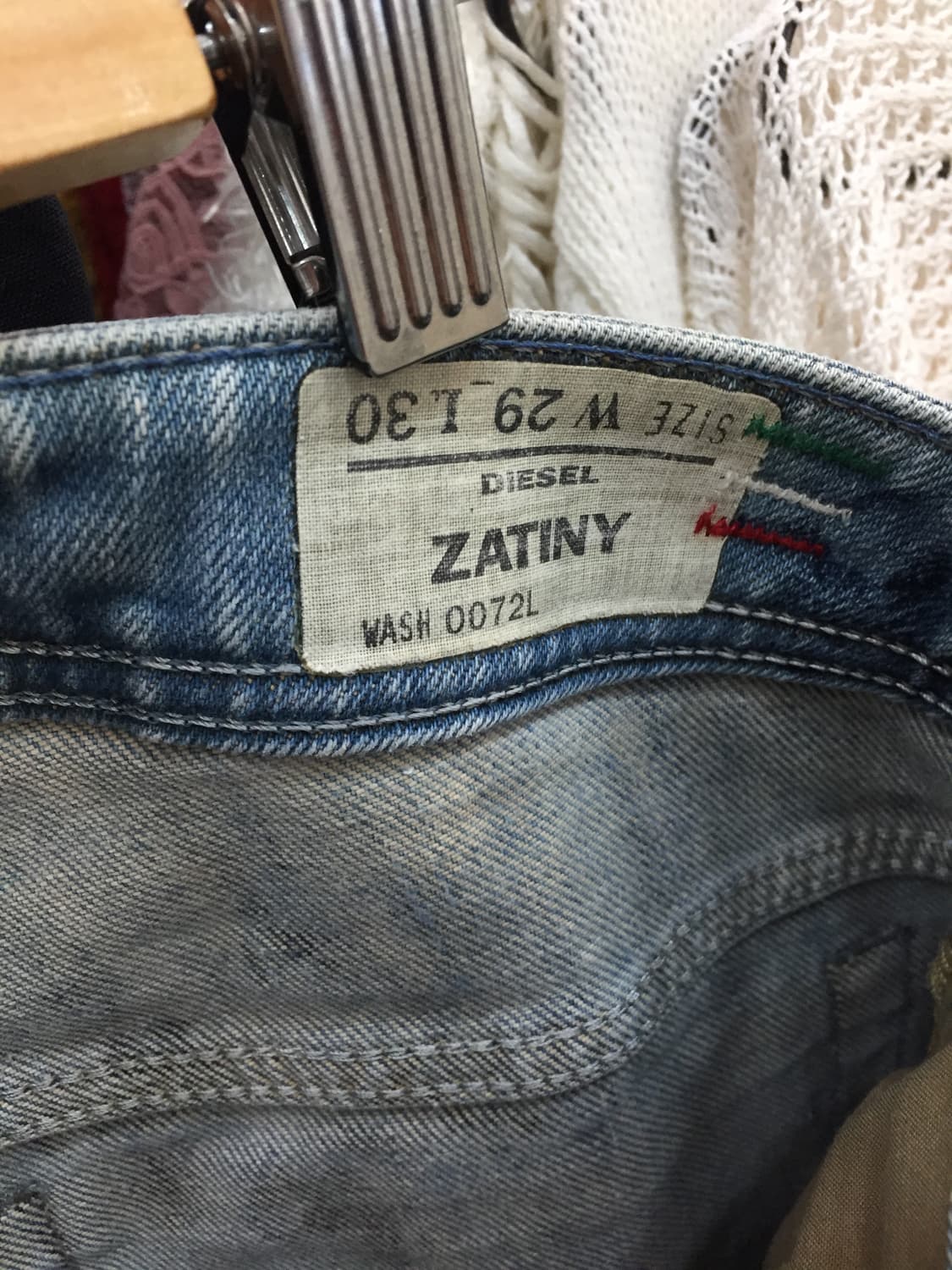 디젤 자티니 연청 워싱 데님 29 상품이미지10