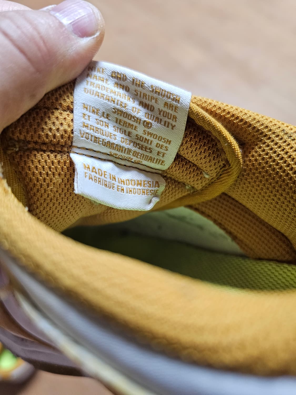 나이키 덩크 로우 골드/화이트 운동화 235 상품이미지6