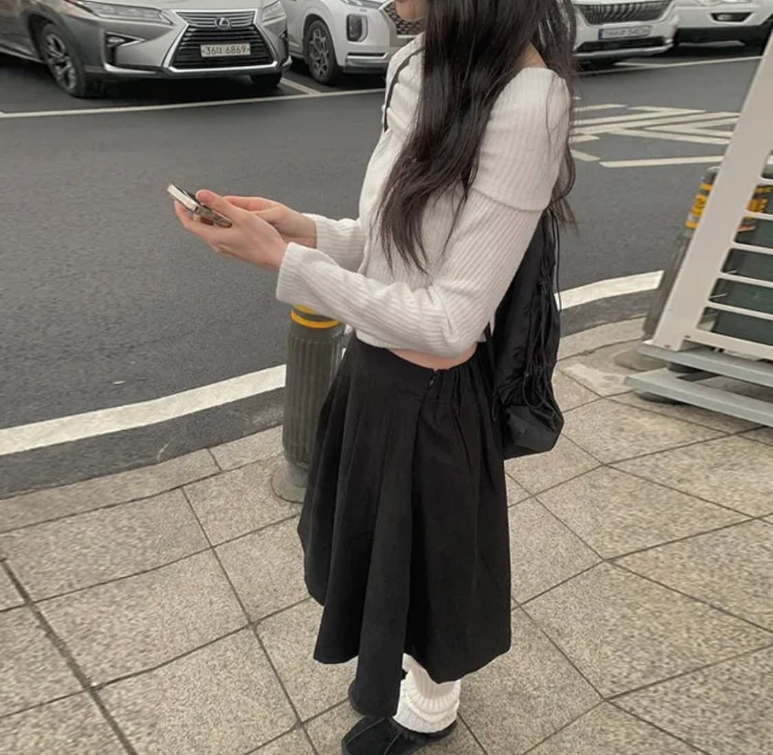 애니원모어 와샤 플리츠 미디 스커트 상품이미지2