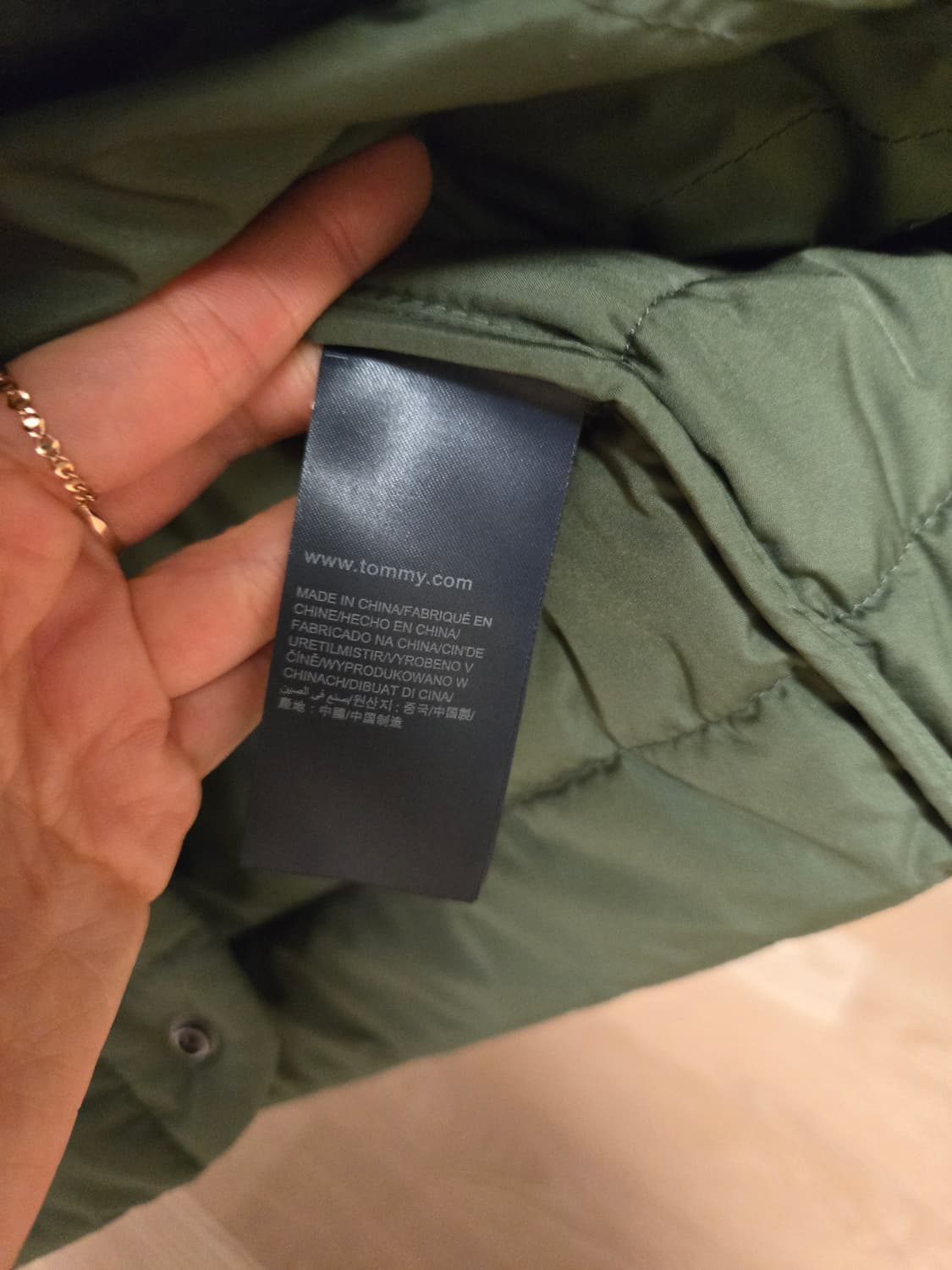 [m] 타미힐피거 남성 패딩 조끼 상품이미지6