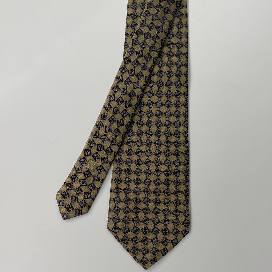 로에베 (loewe) 모노그램 넥타이 정품 명품 상품이미지4