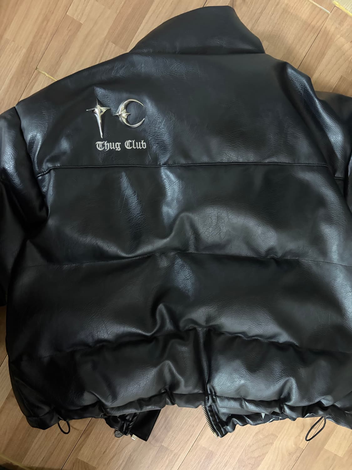 떠그클럽 패딩 사이즈 1 상태 매우 좋음 상품이미지3