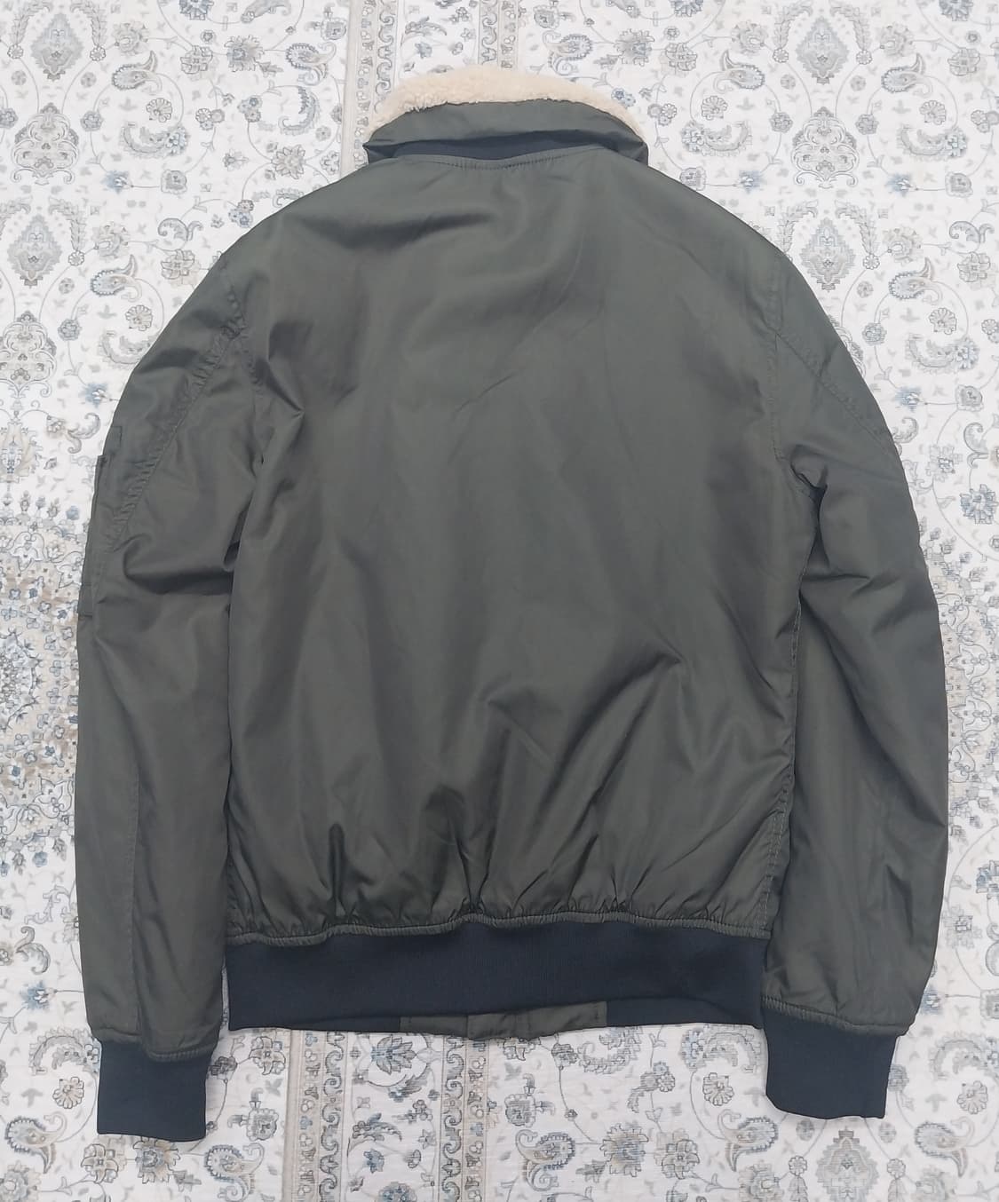 ZARA MAN 카키색 털 카라 항공점퍼 S (목깃분리가능) 상품이미지4