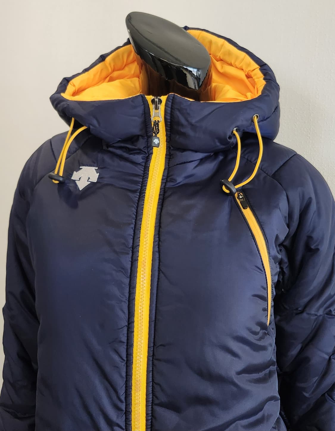 데상트 패딩점퍼  상품이미지1