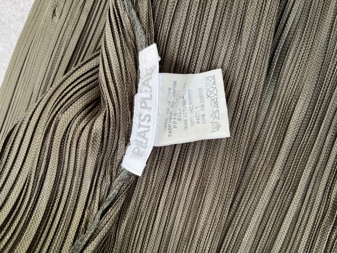 플리츠플리즈 카키 투피스 세트 상품이미지3
