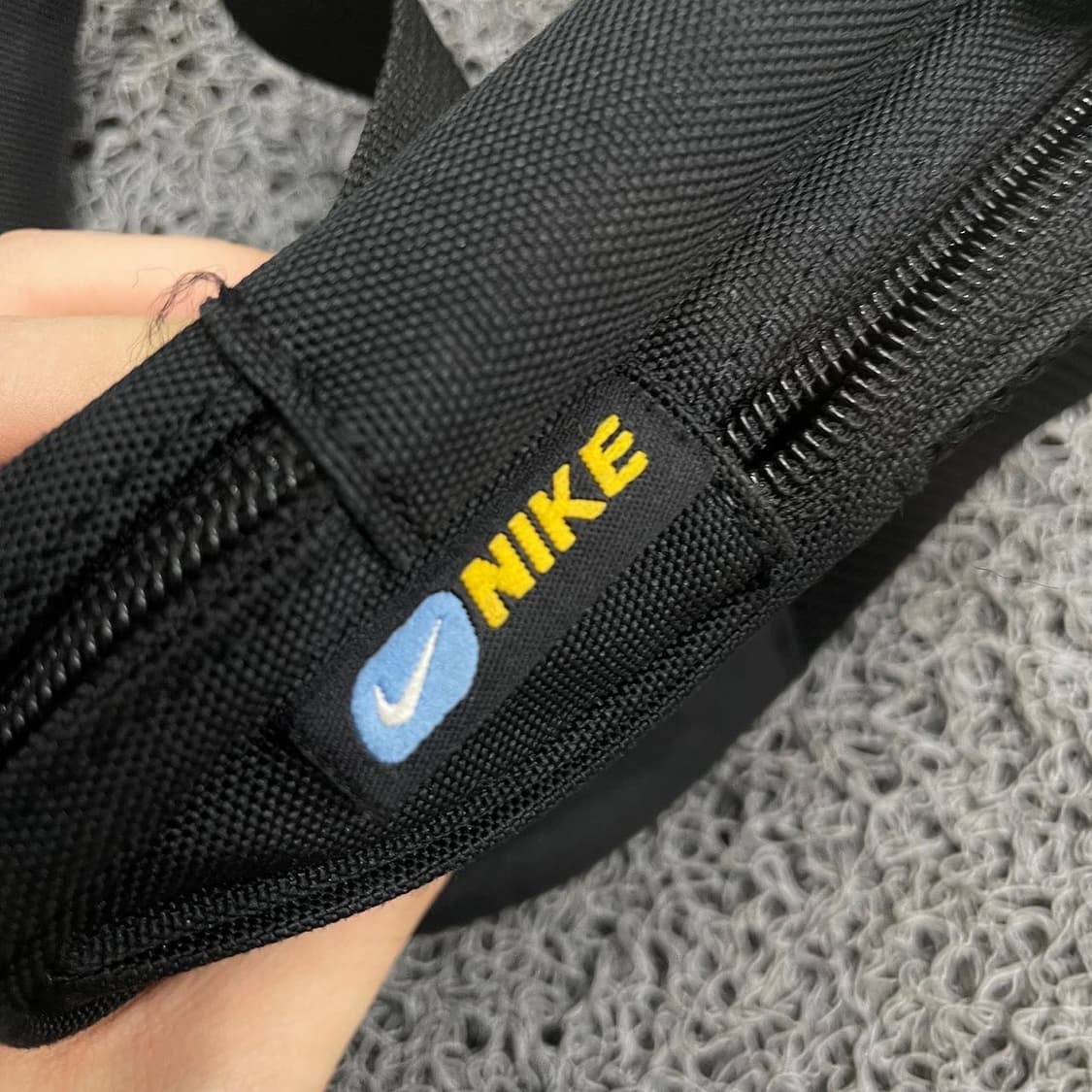 Nike 90,s  나이키 자수 스우시  멀티포켓 미니 상품이미지3