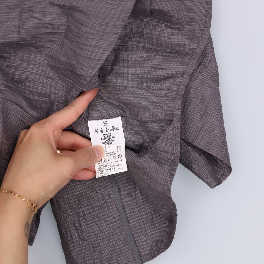 XS DKNY 여성 크롭 반팔셔츠 0420H1 상품이미지4