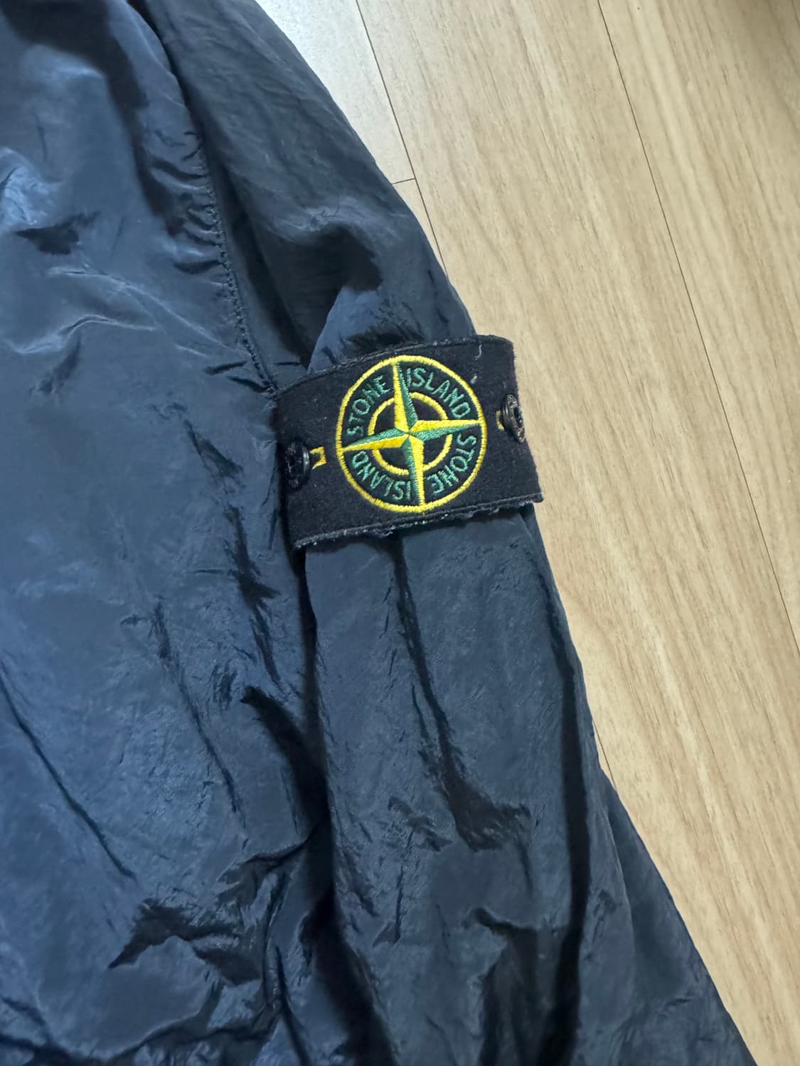 [L] 스톤아일랜드 나일론 메탈 오버 셔츠 자켓 상품이미지2