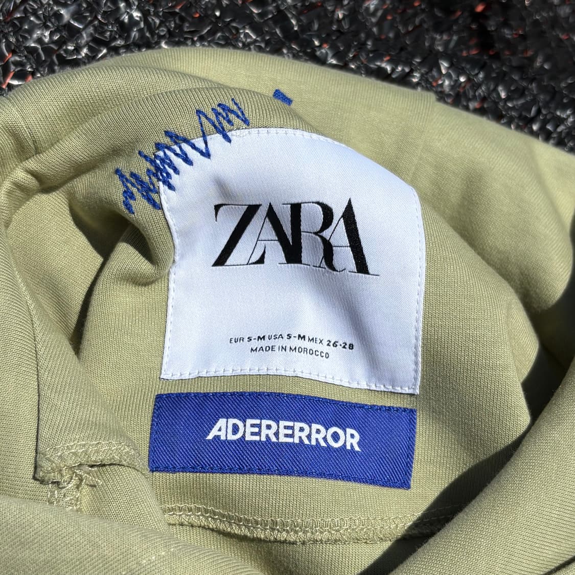 Ader Error x Zara 라이트 그린 자수 후드티 상품이미지8