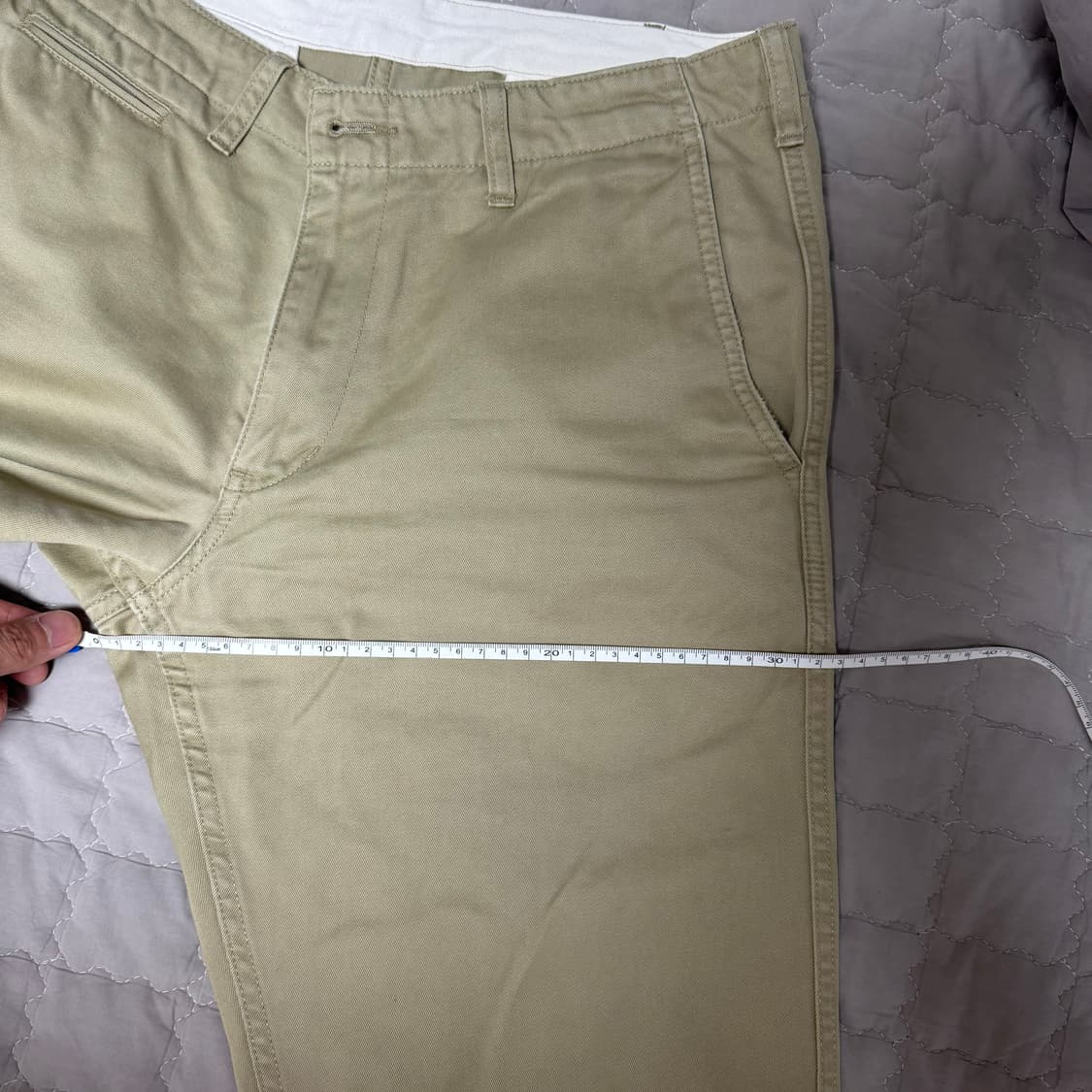 유니클로 빈티지 레귤러 피트 치노 82 베이지 상품이미지4