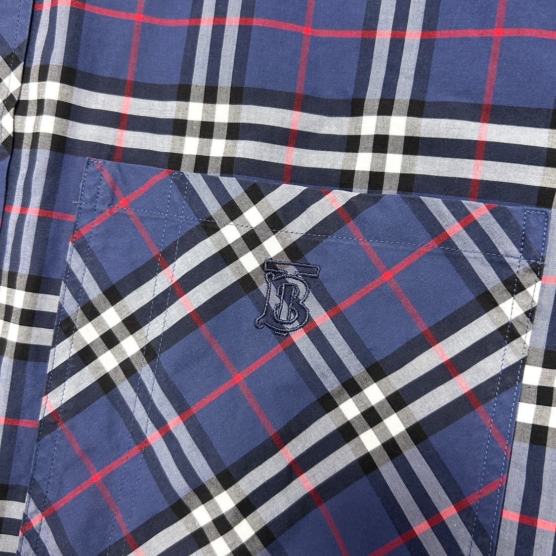 버버리 신형 TB로고 스케일 체크셔츠(M) 상품이미지5