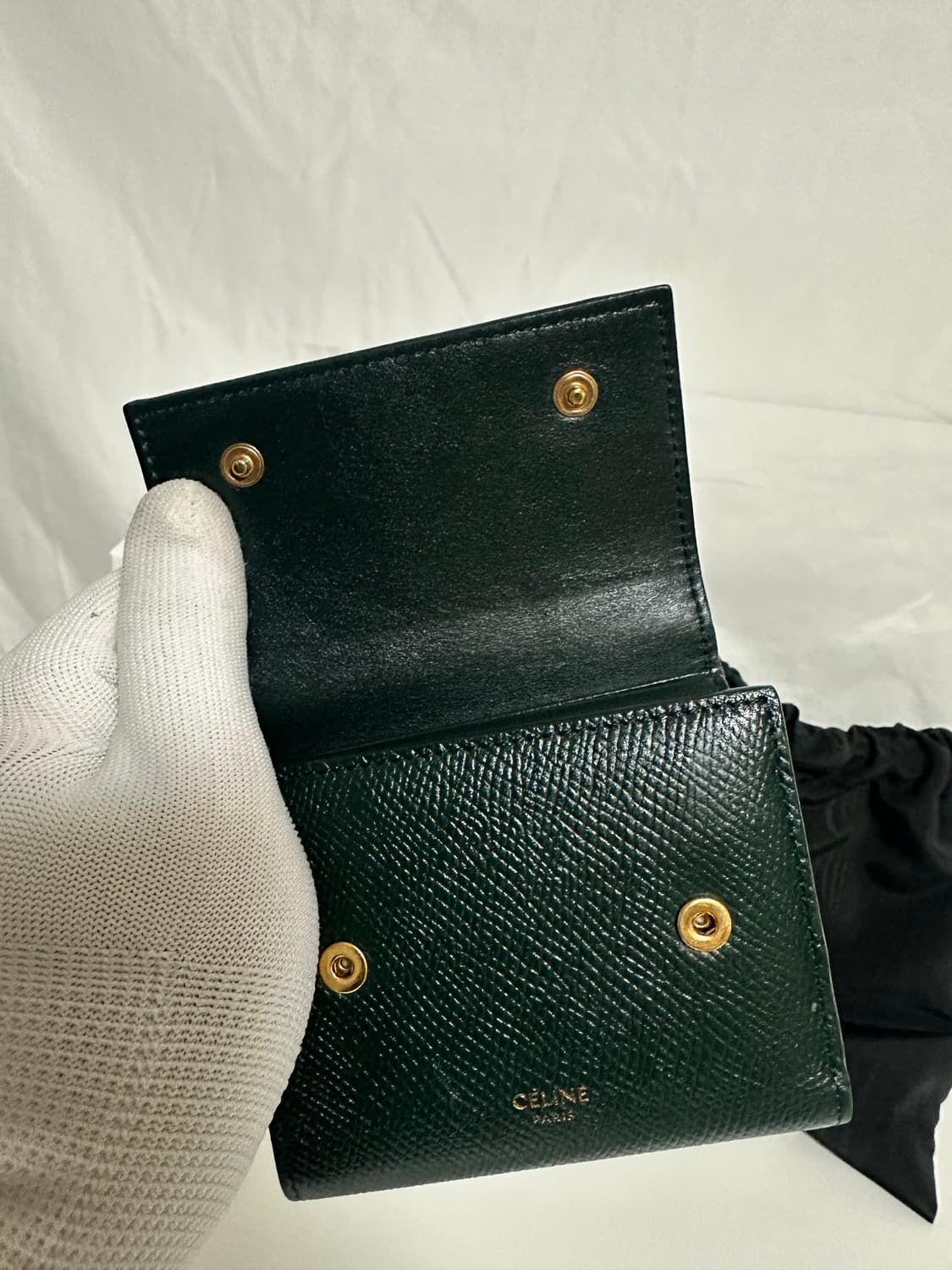 셀린느 트라이폴드 반지갑 올리브 (OS) 상품이미지8