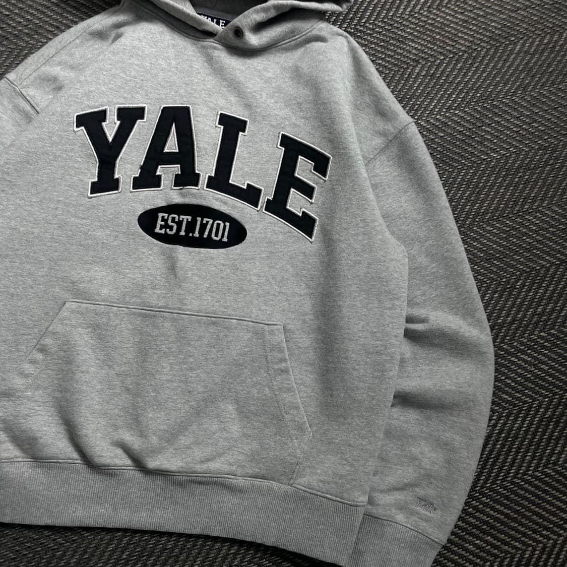 예일 아치로고 그레이 후드 티셔츠o 4612 상품이미지3