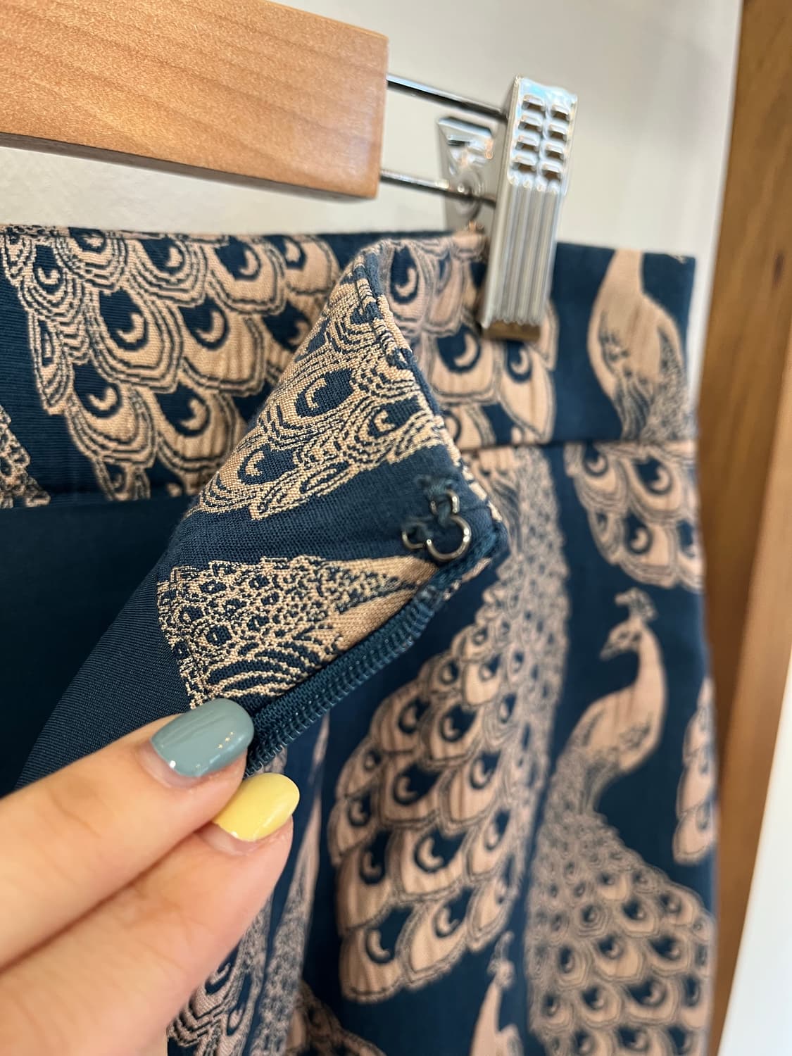 ANN TAYLOR 공작 패턴 스커트 상품이미지3