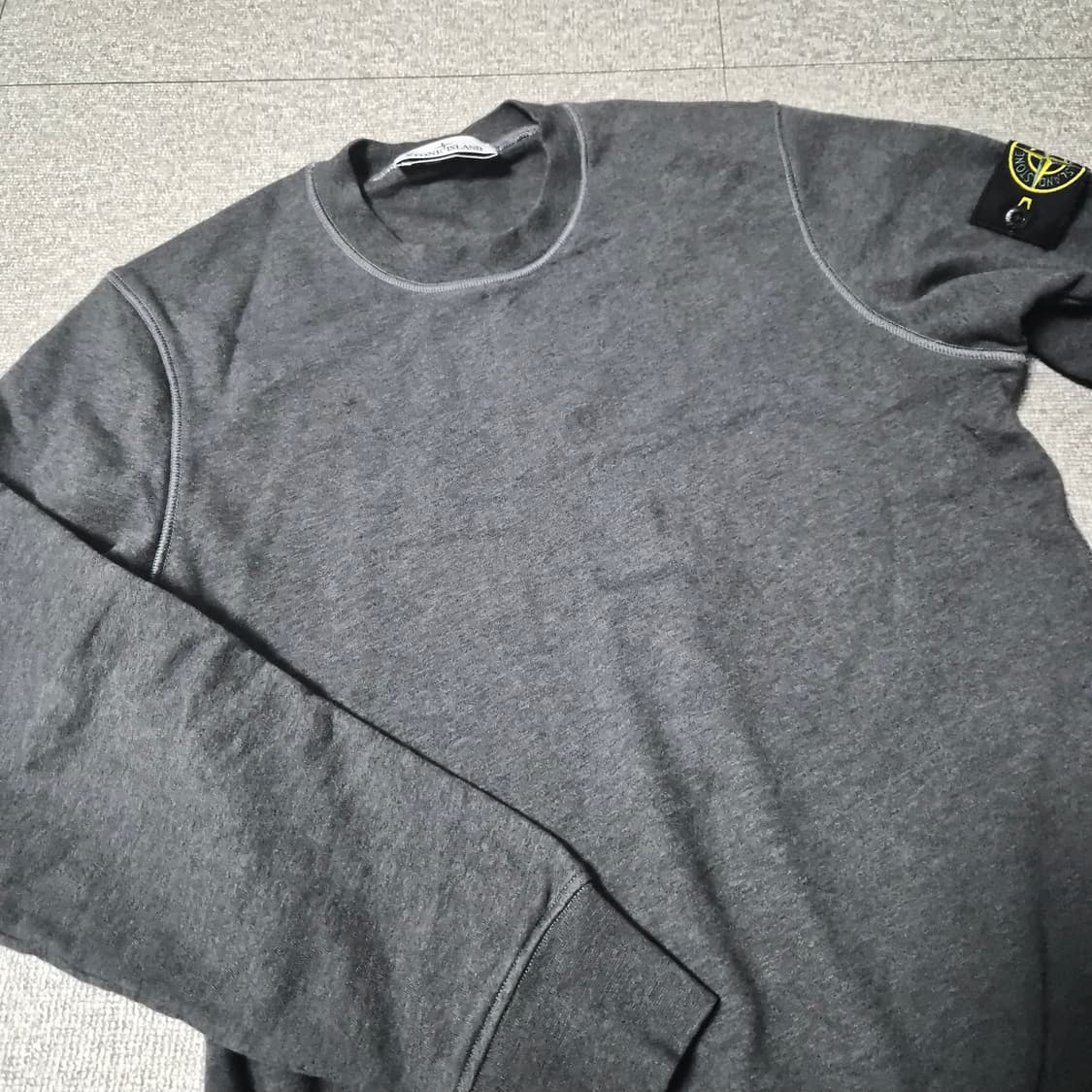 25ss 스톤맨투맨 오늘만 판매합니다 상품이미지2