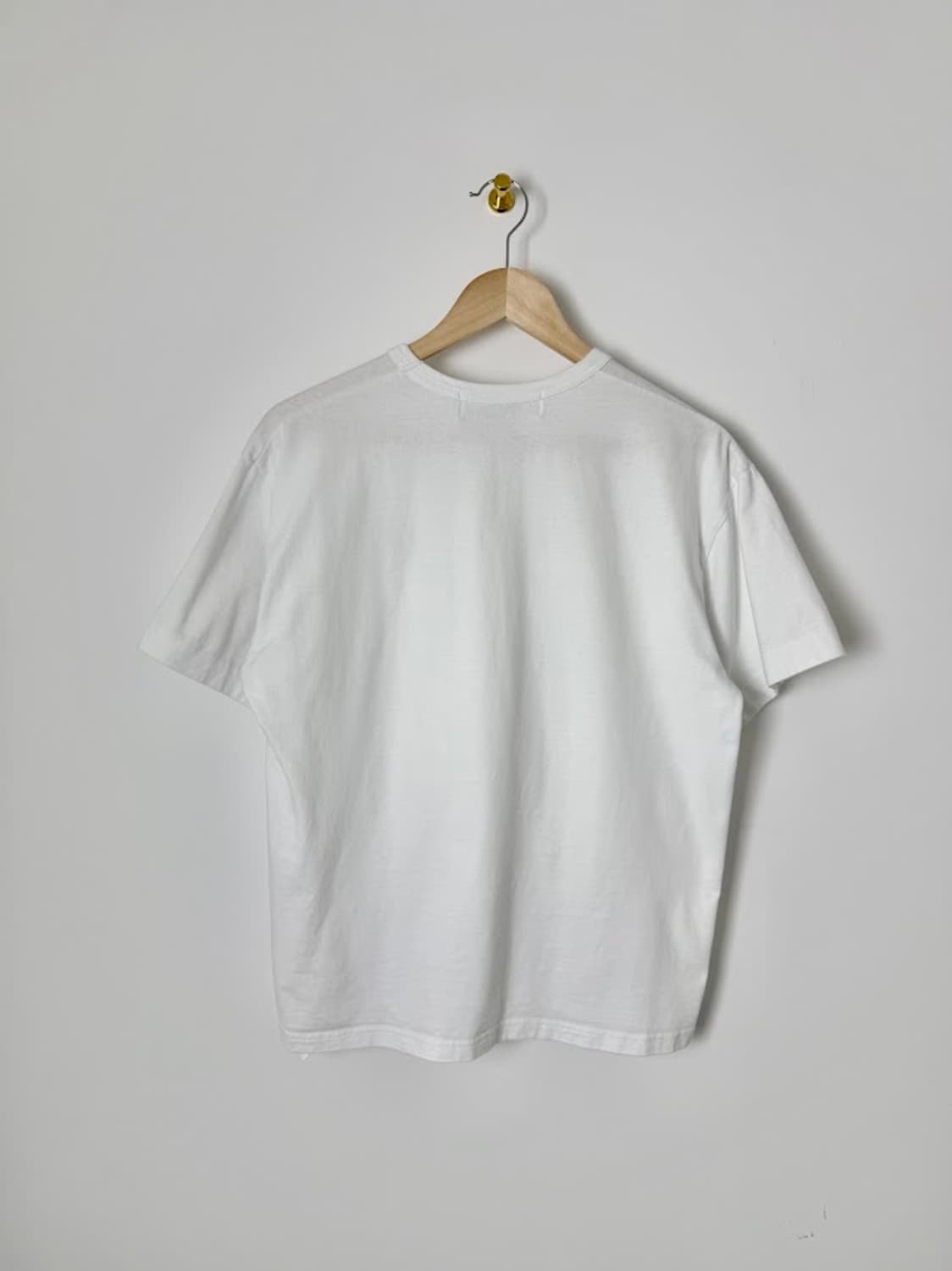 꼼데가르송 블랙하트와펜 반팔티 화이트 상품이미지6