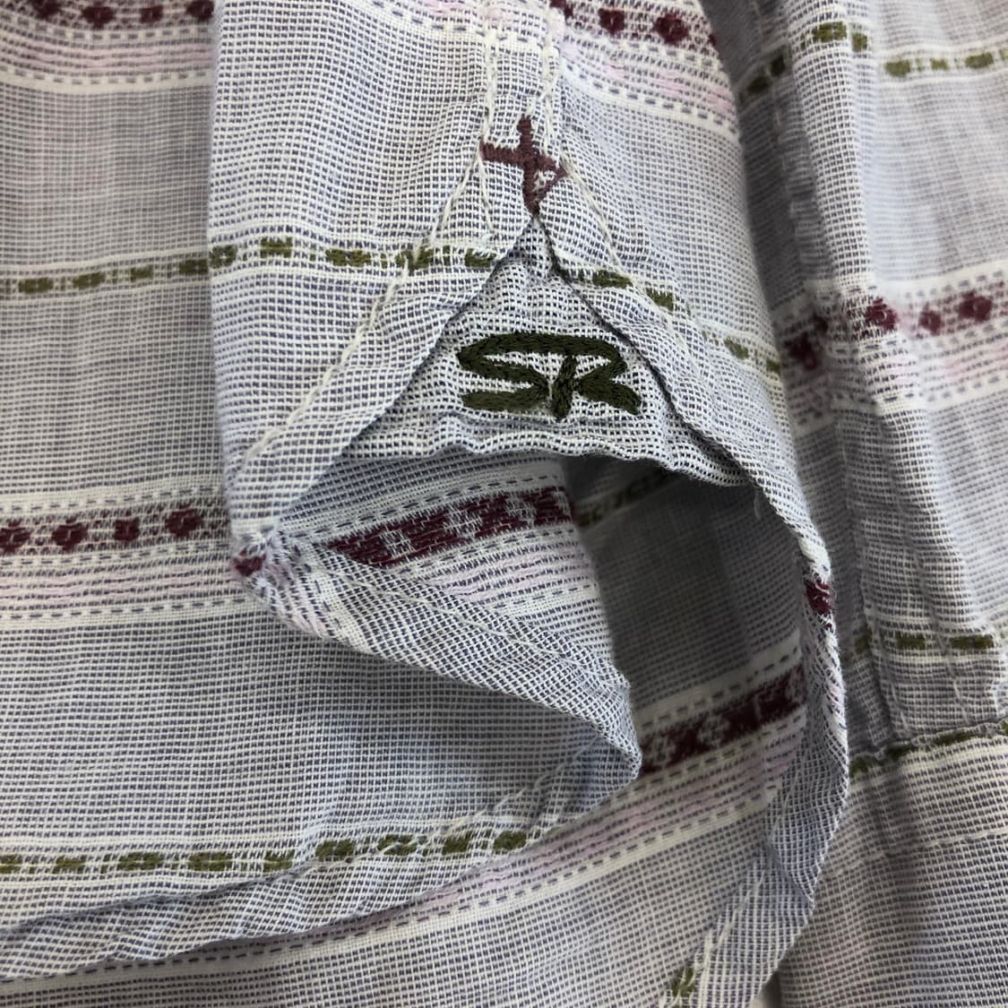 시리즈 자수로고 하계코튼 패턴셔츠 95-100 상품이미지6