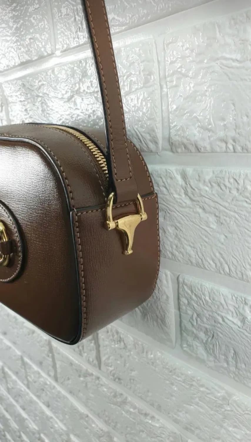 구찌 홀스빗 1955 스몰 카메라백 상품이미지6