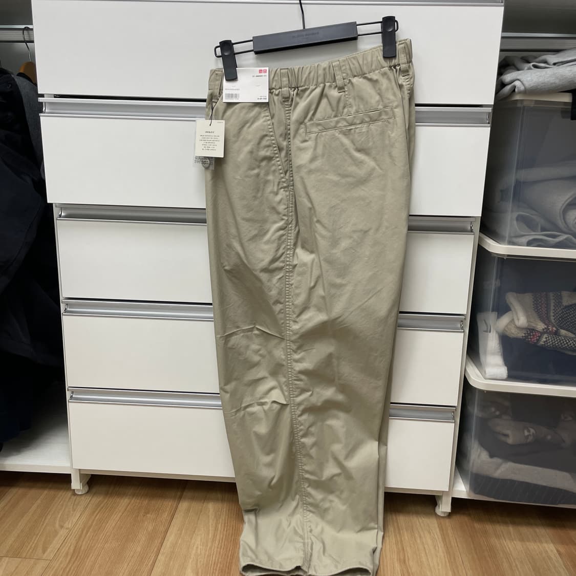 유니클로 와이드파라슈트팬츠 베이지(L) 상품이미지1