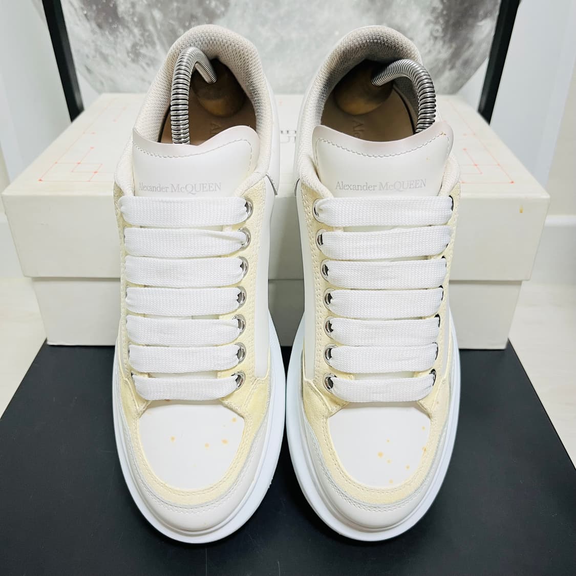 정품 38) 알렉산더 맥퀸 누벅 오버솔 스니커즈 240~245 상품이미지3