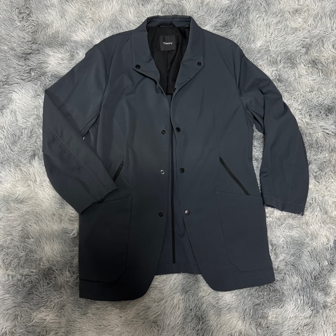 띠어리 남성 나일론자켓  M (3)사이즈 백화점택 상품이미지1