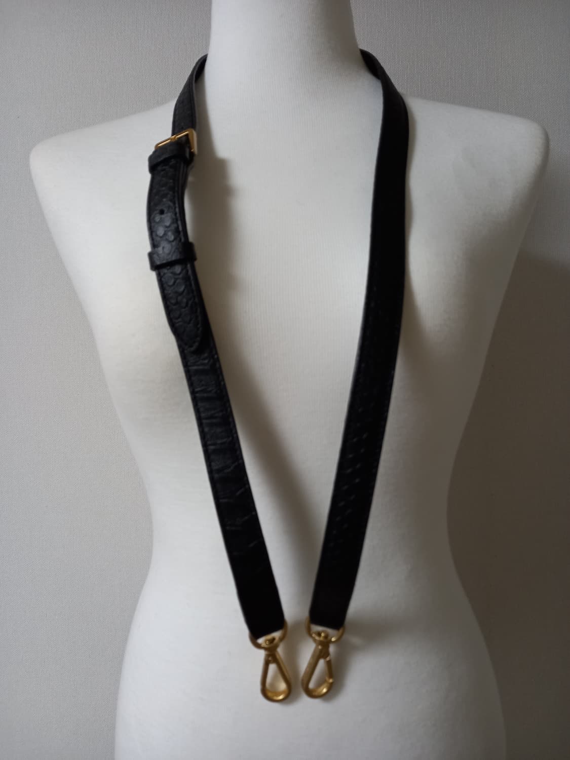 더블엠,니나리치 가죽 크로스끈 상품이미지3