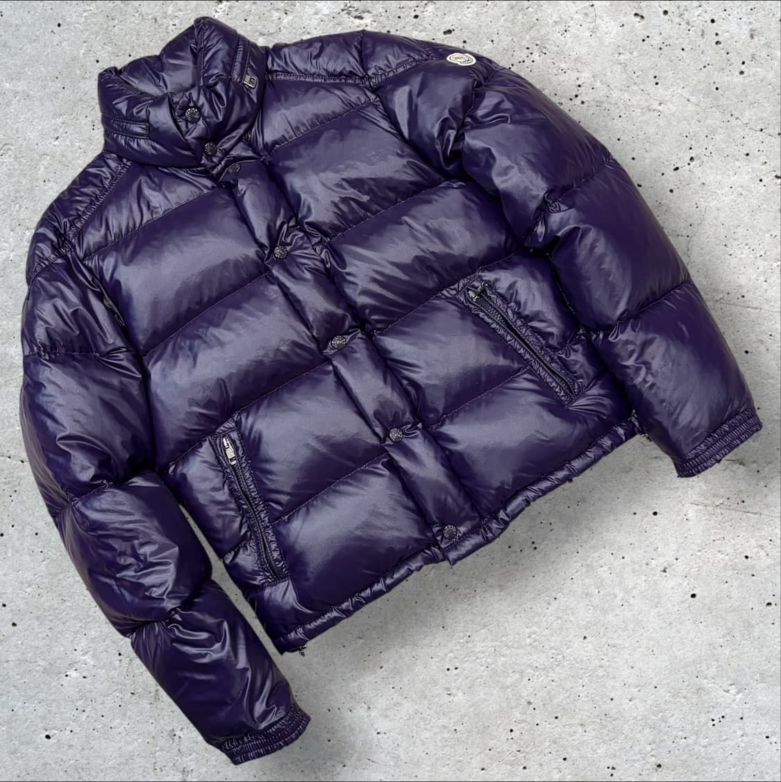 [2] 몽클레어 유광 퍼플 다운 패딩 자켓 D123 상품이미지1