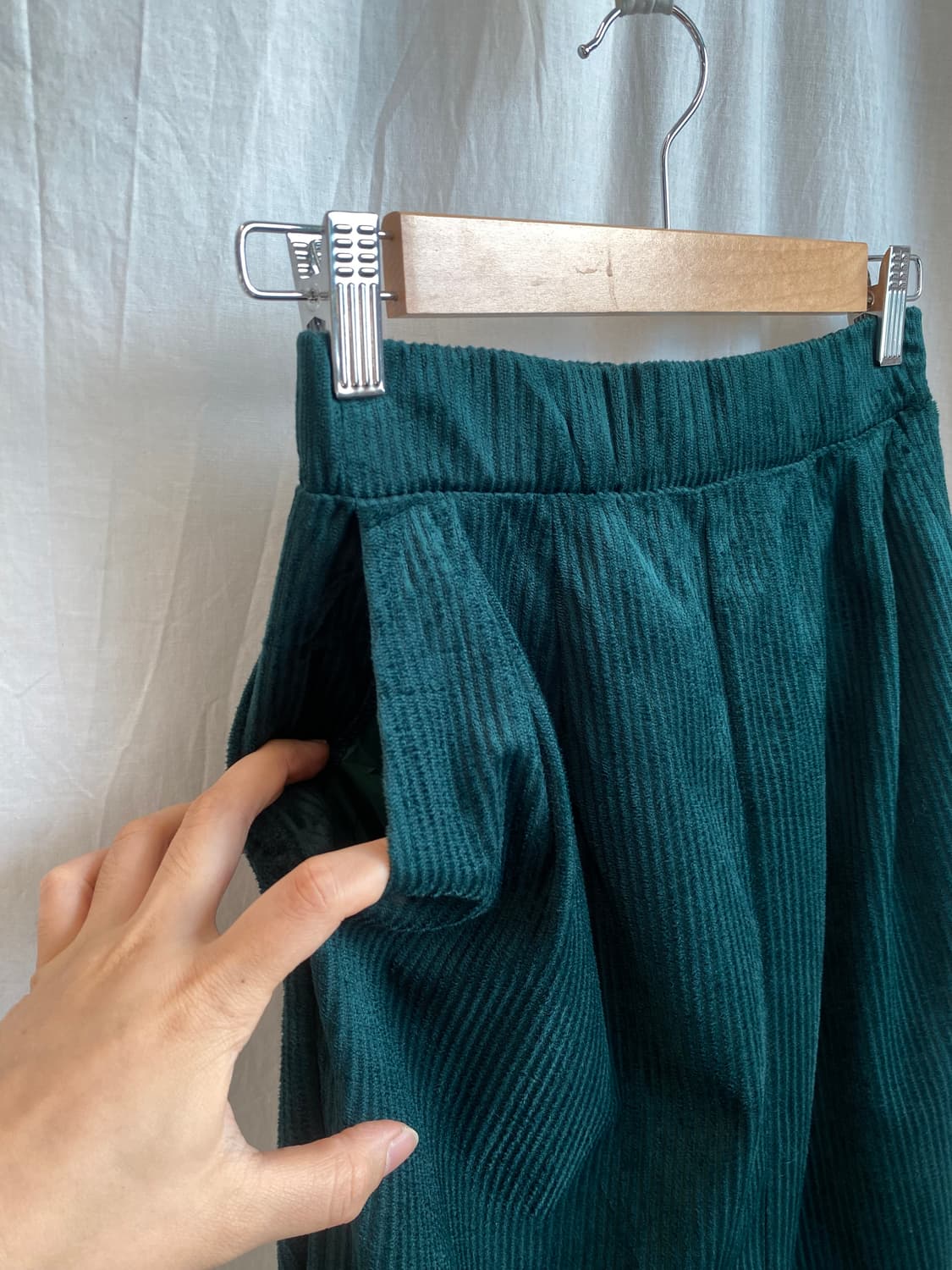 RAY CASSIN 청록빛 코듀로이 밴딩스커트(M) 상품이미지6