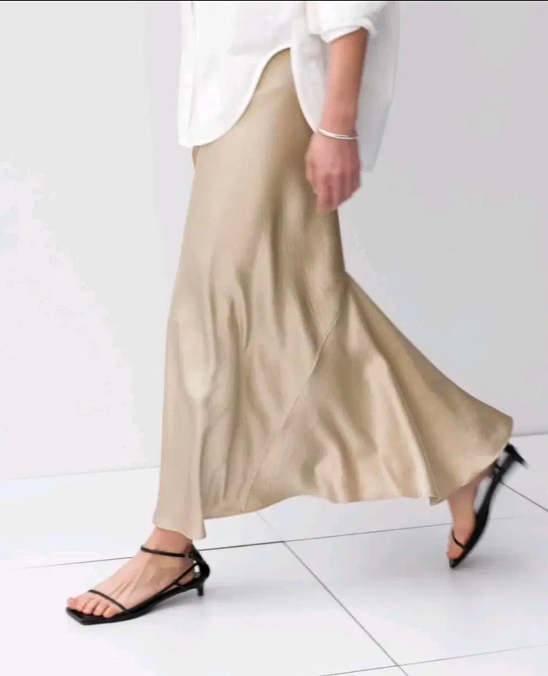 (M/새상품)ORR 오르 여성 새틴 릭 스커트 밴딩 상품이미지1