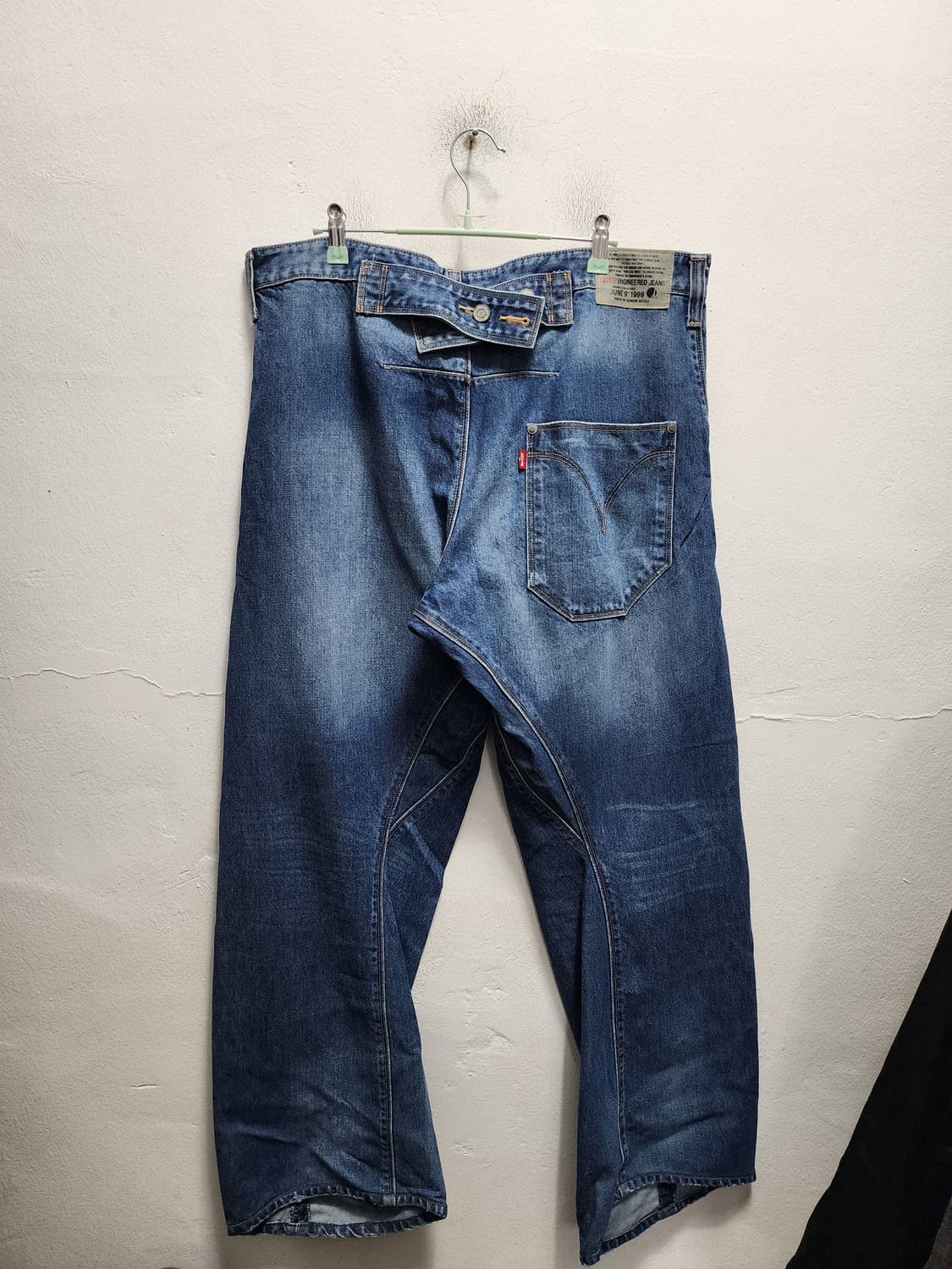 리바이스 엔지니어드 워싱 데님 상품이미지1