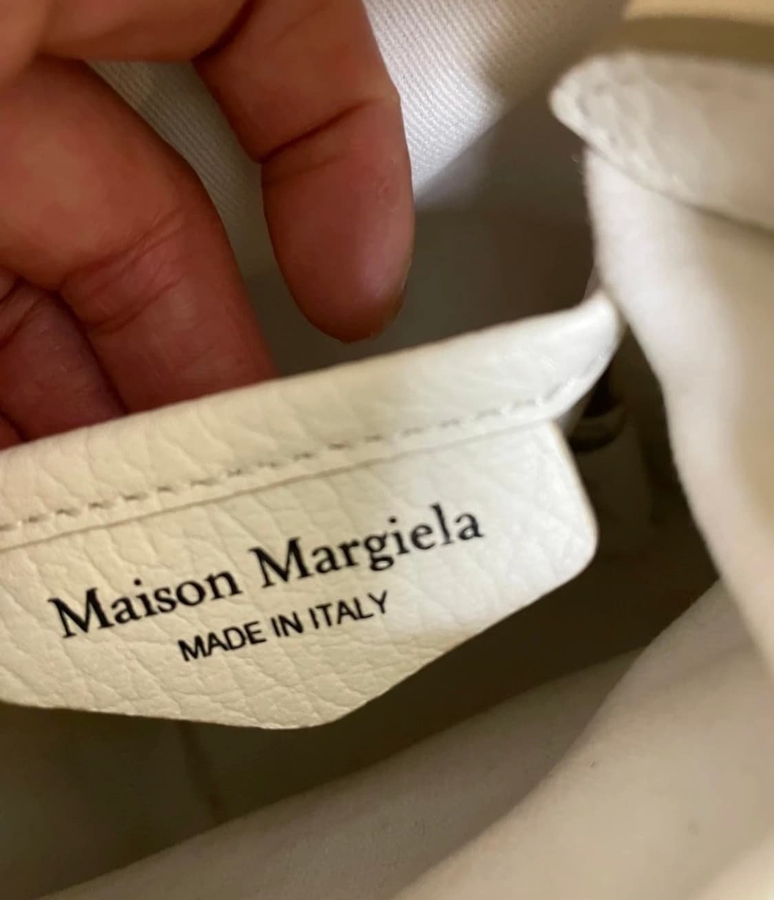 정품)메종 마르지엘라 5AC 화이트 버킷백 상품이미지9