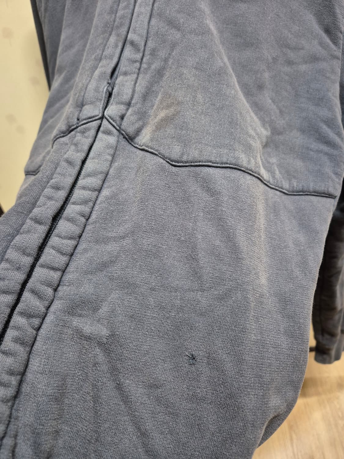 [XXL] 16FW 스톤아일랜드 나일론 후드 집업 차콜 회색 상품이미지8