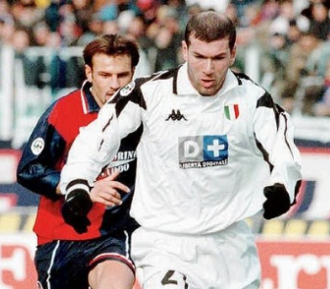 98-99 유벤투스 어웨이 No.21 지네딘 지단 상품이미지10