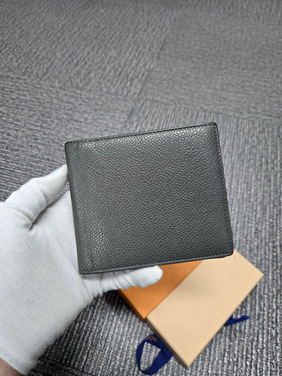 [특가][정품]톰브라운 사선 반지갑 상품이미지2