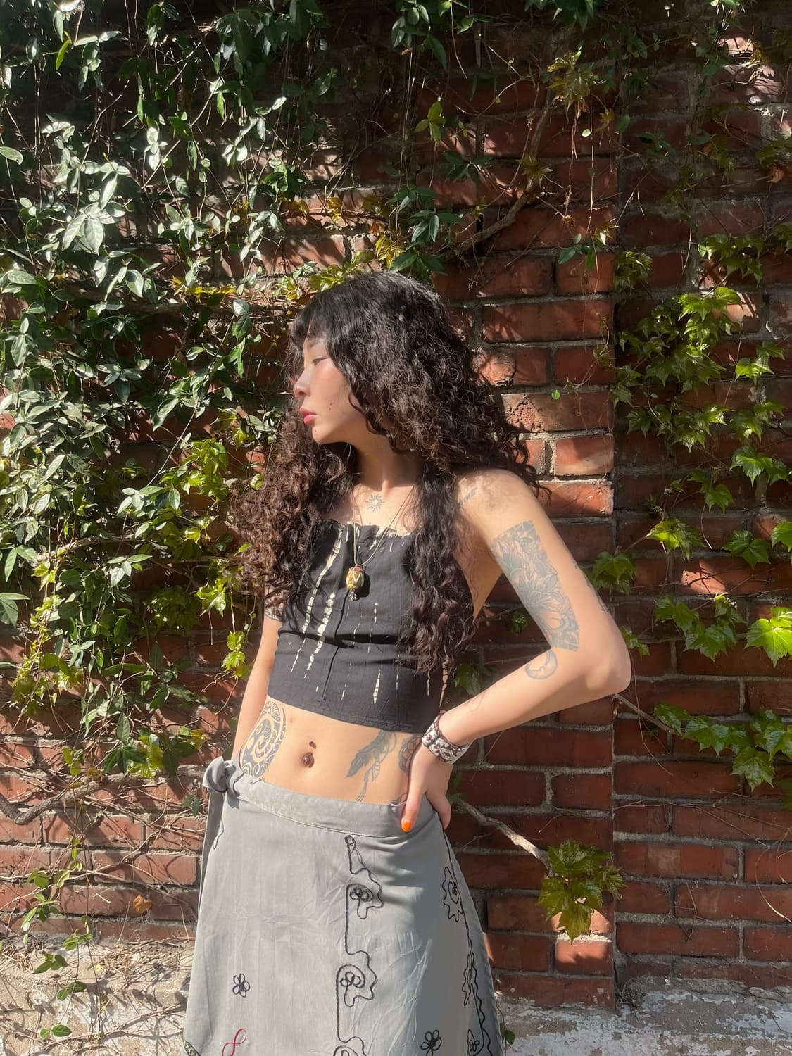 블랙 타이다이 홀터넥 탑 상품이미지4