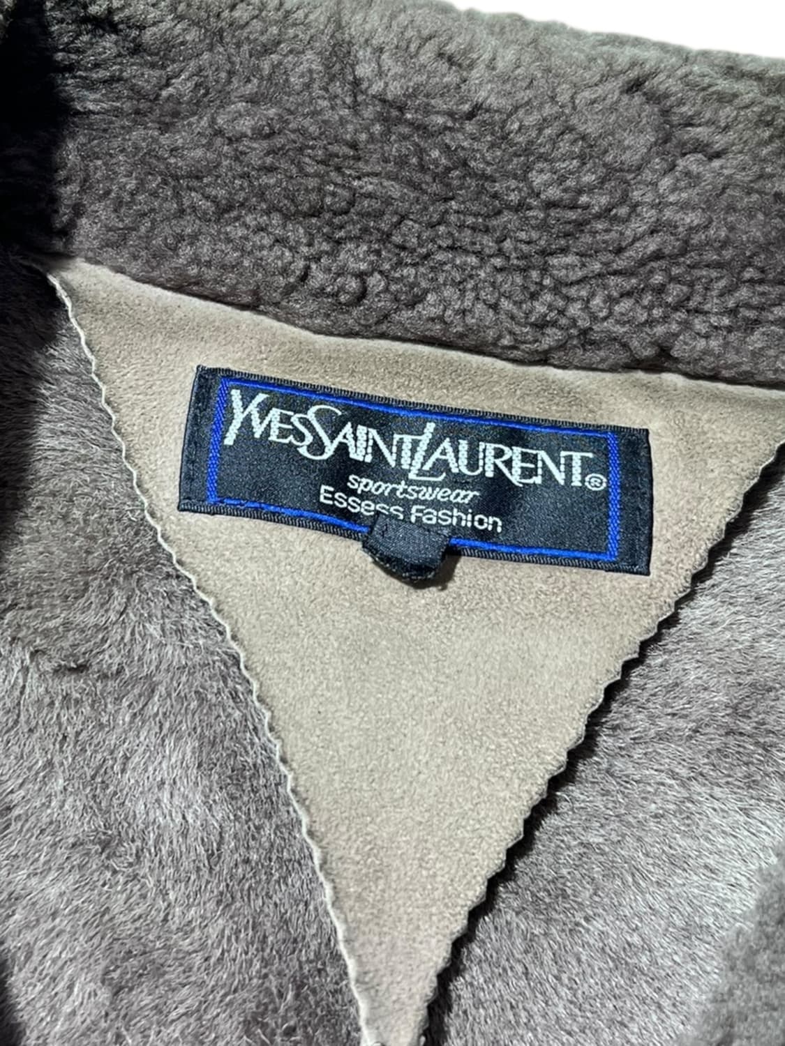 입생로랑 YSL 무스탕 무통 자켓 XL 상품이미지4