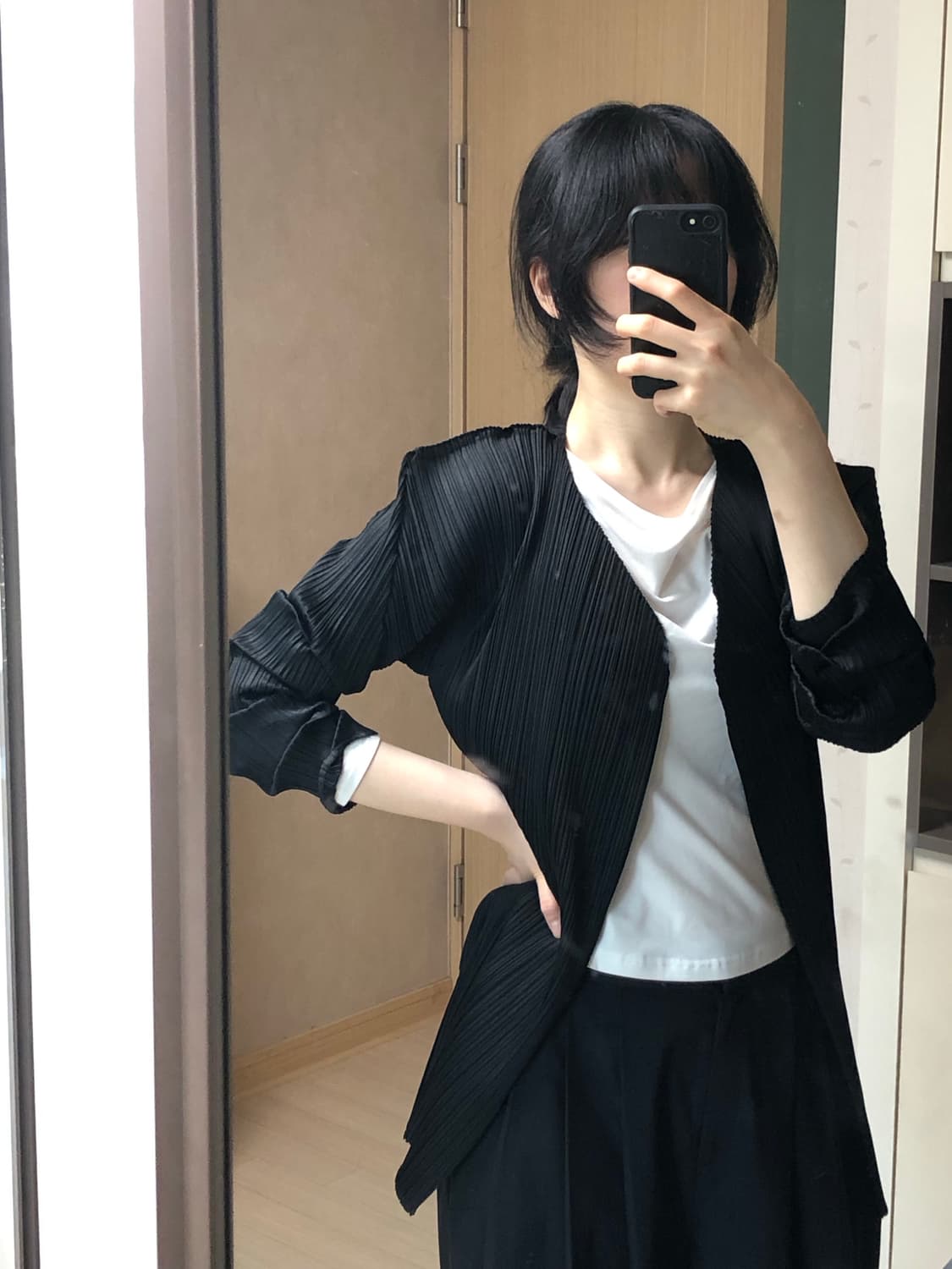 pleats please 플리츠플리즈 검정 노버튼 퍼프 롱 가디건 상품이미지1