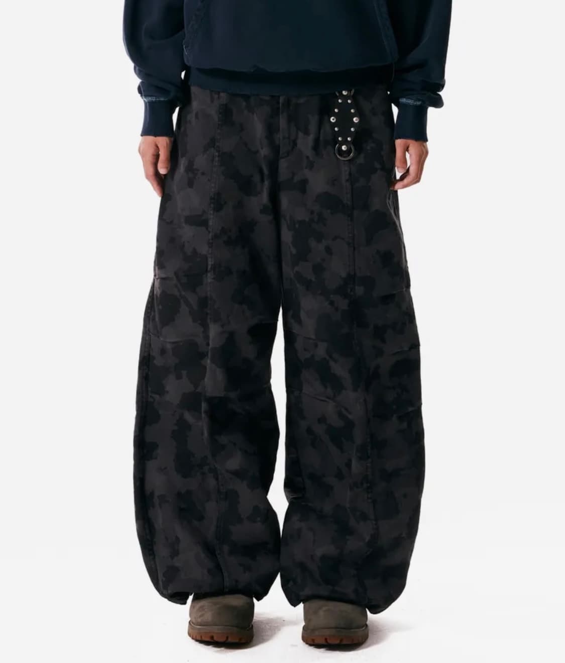 아캄 핀턱 카코 팬츠 - 블랙 상품이미지2