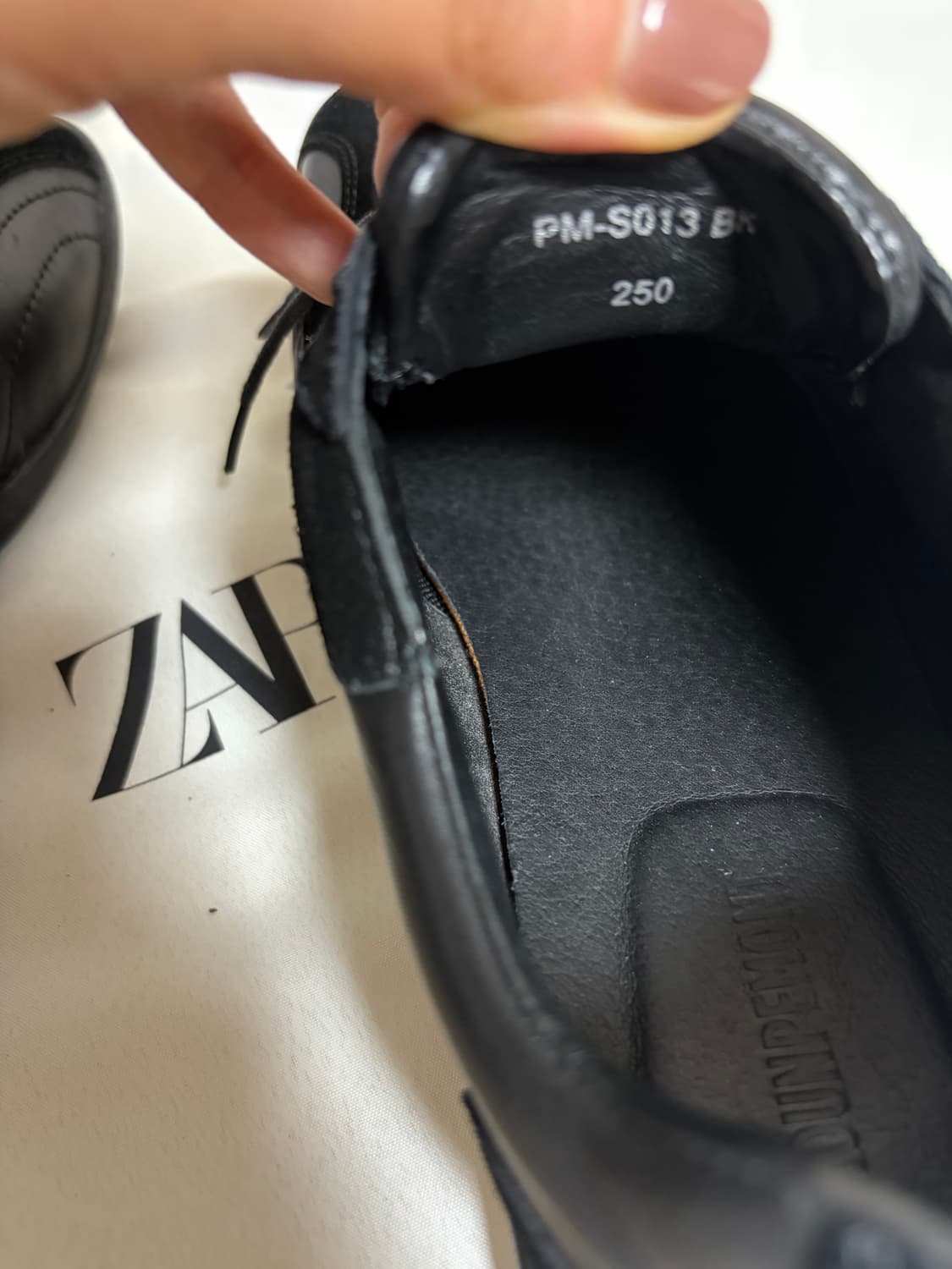 페몬트 스퀘어 블랙 250 상품이미지4