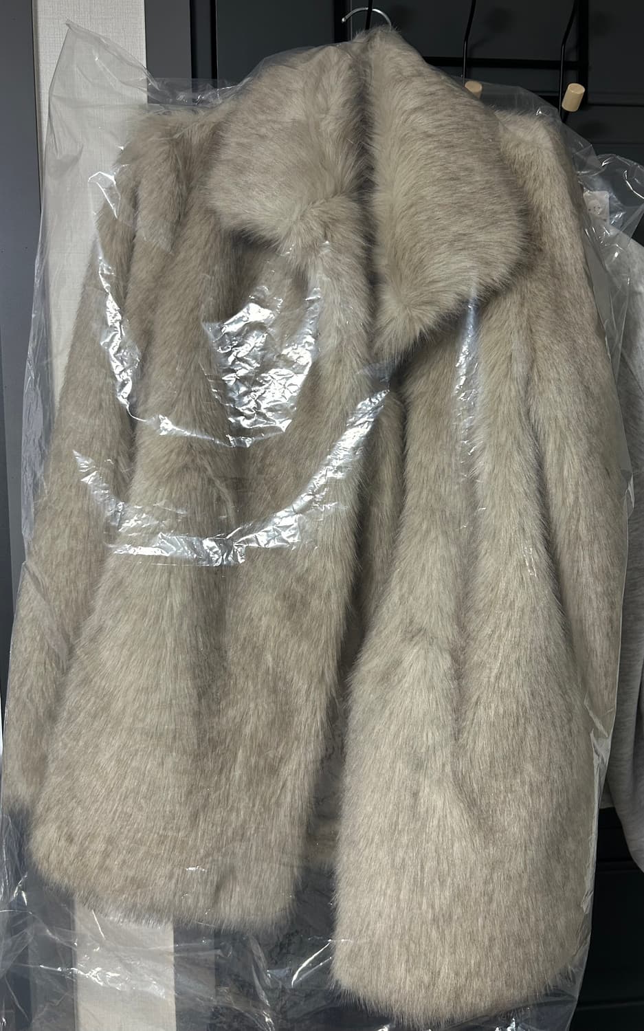 (새상품 택O) 시눈 퍼자켓 애쉬브라운 상품이미지2