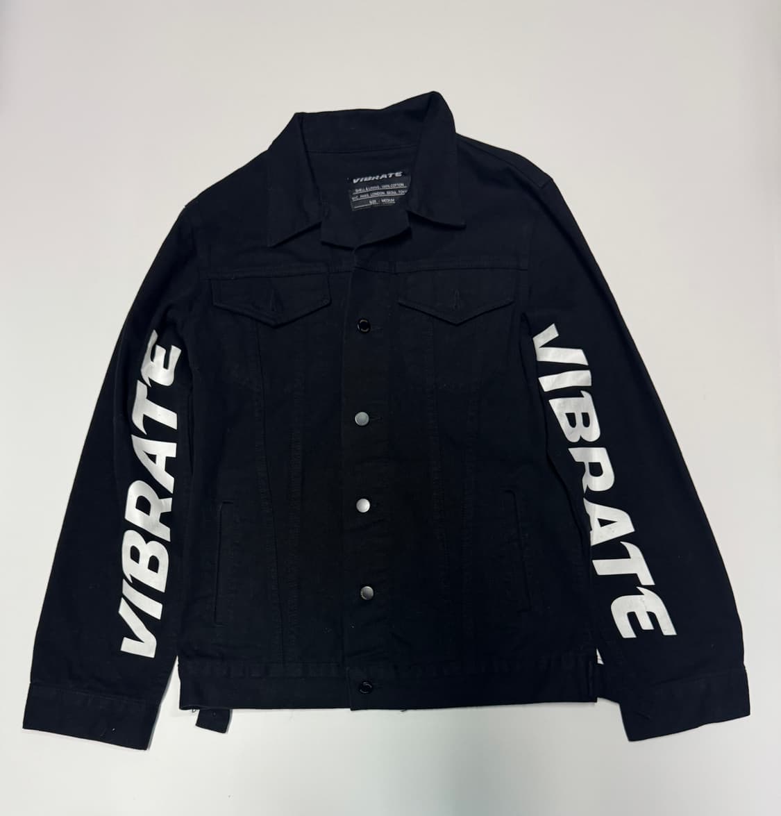 바이브레이트 블랙 데님 트러커 자켓 M 상품이미지1