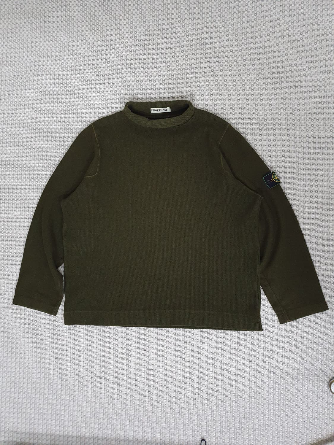 99AW 스톤 아일랜드 그린 엣지 울 블렌드 롤넥 니트  상품이미지8